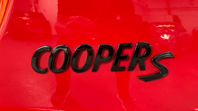 MINI Convertible 2.0 Cooper S Exclusive 2dr Auto [Comfort Pack] Petrol Convertible